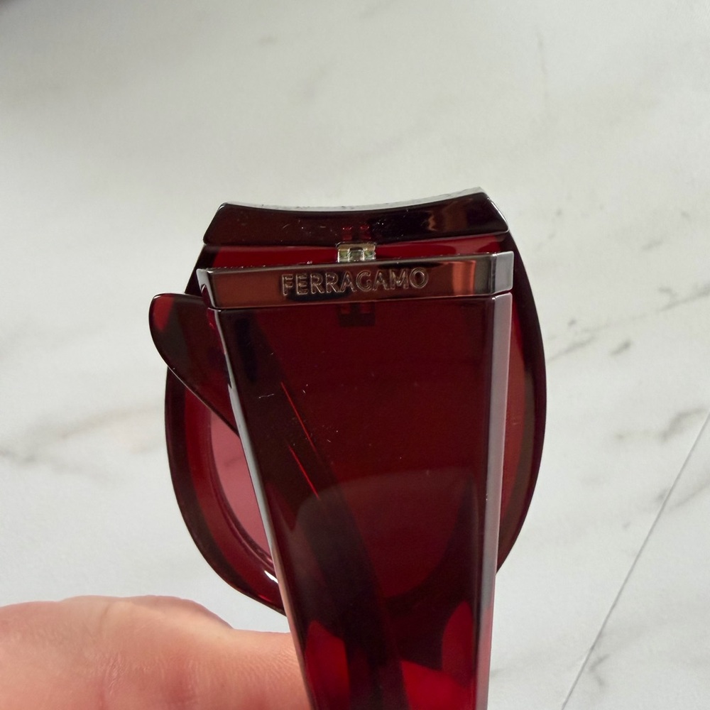 New Authentic Salvatore Ferragamo 612 Red Oval Sunglasses Made in Italy w Case - Picture 8 of 11